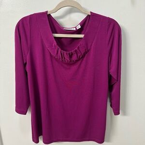 SUSAN GRAVER Solid Dark Pink / Purple Liquid Knit 3/4 Sleeve Top, Small, GUC